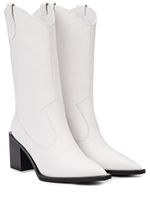 Женские кожаные белые казаки