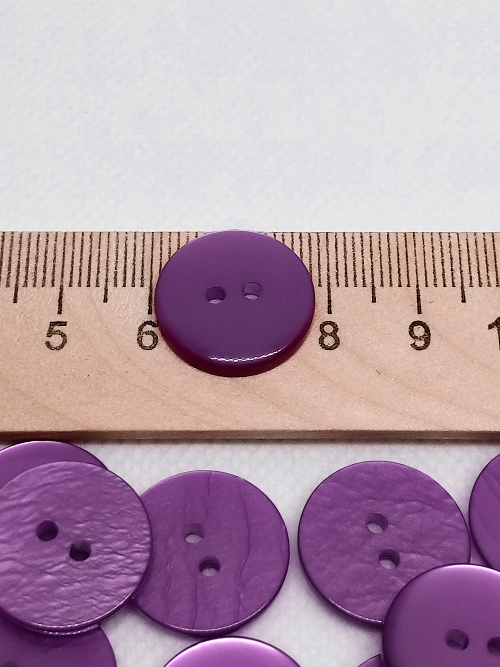 Пуговица 28L (18мм) 2 прокола, пластик, 1 шт