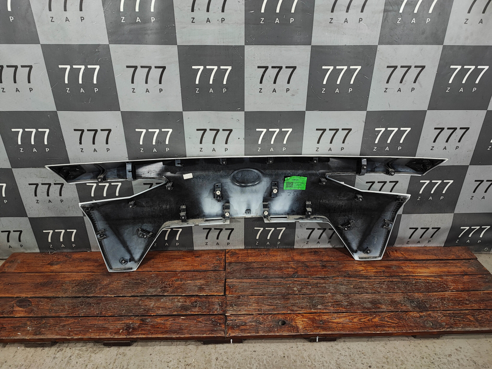 Накладка крышки багажника GAC GS3 24-нв Б/У Оригинал 7170004CRV0300