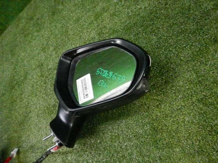 Зеркало правое Toyota Camry xv70 (2017-нв) 13 конт