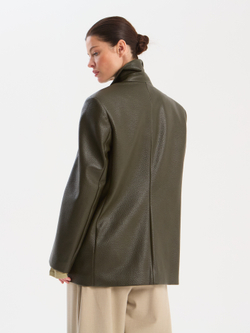 Полупальто из экокожи