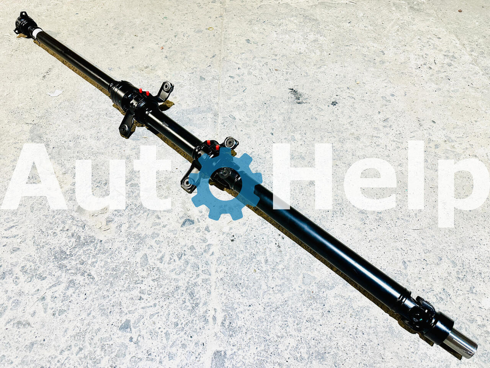 Вал карданный MN147054 Mitsubishi Outlander 01-08 2.4L AT 4WD