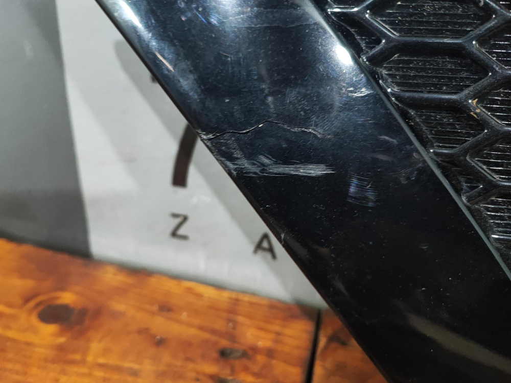 Накладка ПТФ левая Land Cruiser Prado 150 20-нв Б/У Оригинал 52040WQ010