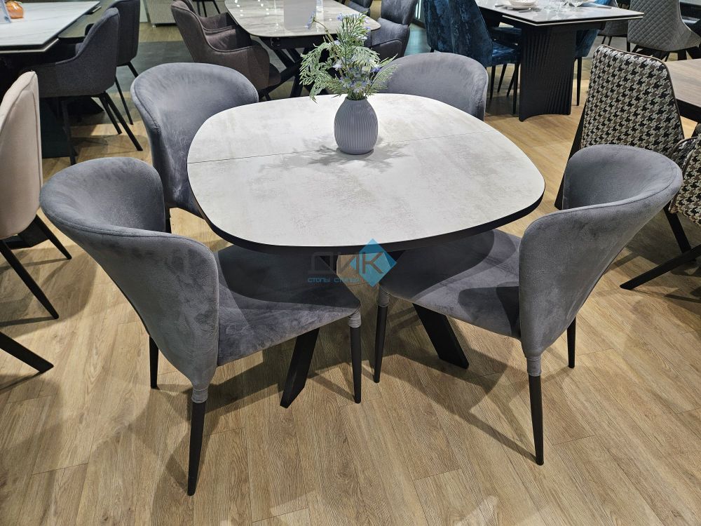 Стол DikLine В110 опоры чёрные