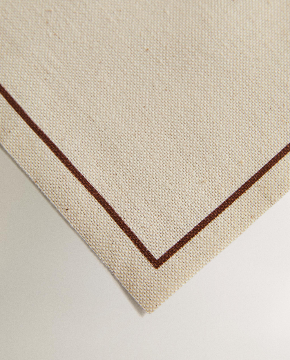 Сервировочные тканевые салфетки Zara Home, коричневый, 20 шт., 1210/022