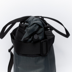 Сумка Tote Part Of Cube M темно-серый