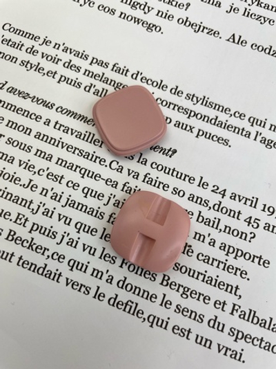 ПУДРА КВАДРАТ 25мм - Пуговицы из цветной смолы (1210 Евгения)