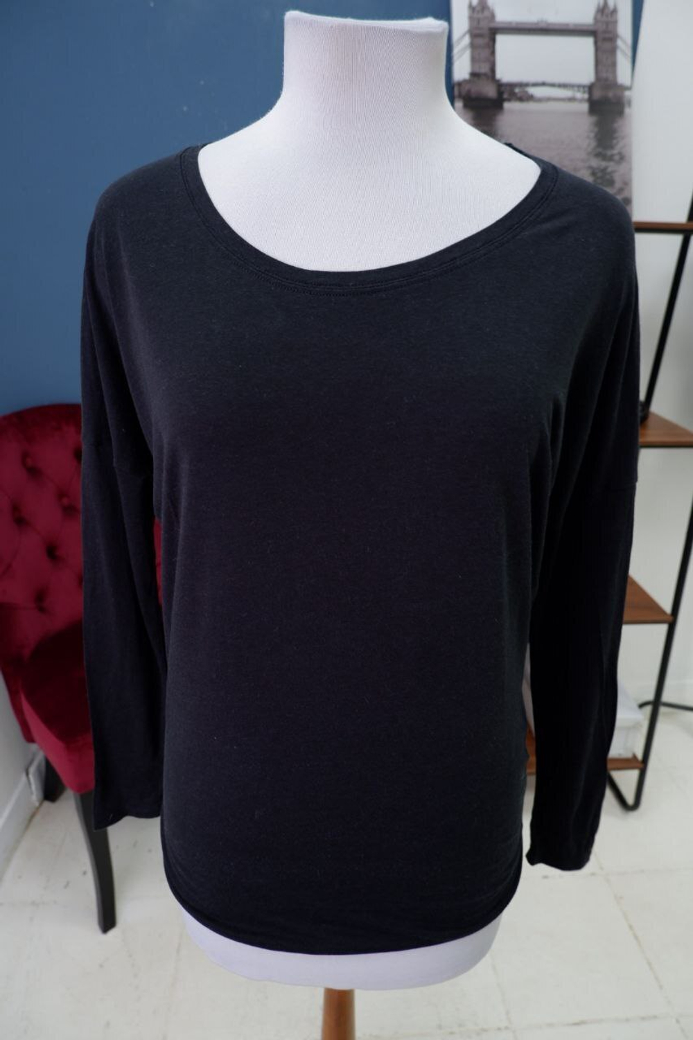 Джемпер Benetton лаконичный 46 размер