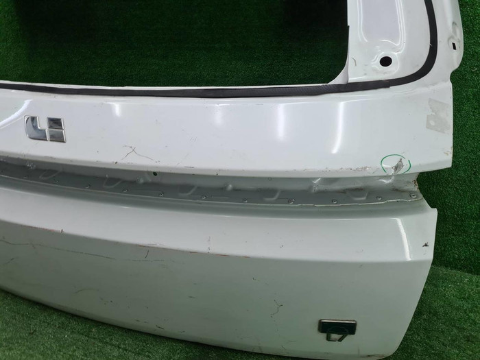 Крышка багажника Lixiang L7 (2022-н.в.)