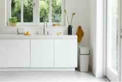 Brabantia Корзина для мусора Sort & Go 3 л Светло-серый