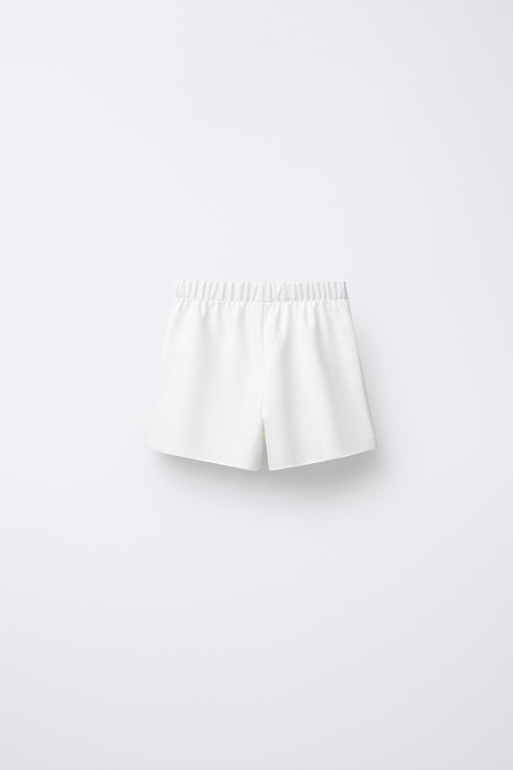 ZARA БЕРМУДЫ В МОРСКОМ СТИЛЕ, ЖЕЛТОВАТО-БЕЛЫЙ