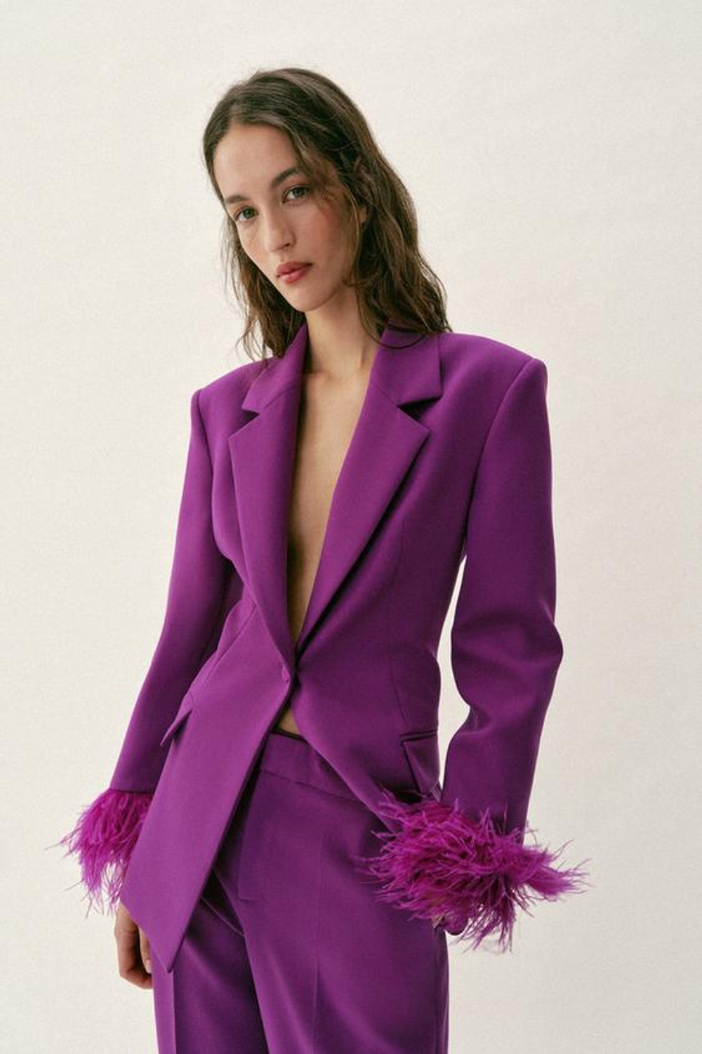 ZARA БРЮКИ ПРЯМОГО КРОЯ С НИЗКОЙ ПОСАДКОЙ, ПУРПУРНЫЙ