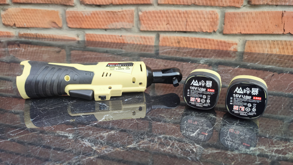 Аккумуляторный инструмент Трещетка Feng Bao FB-406
