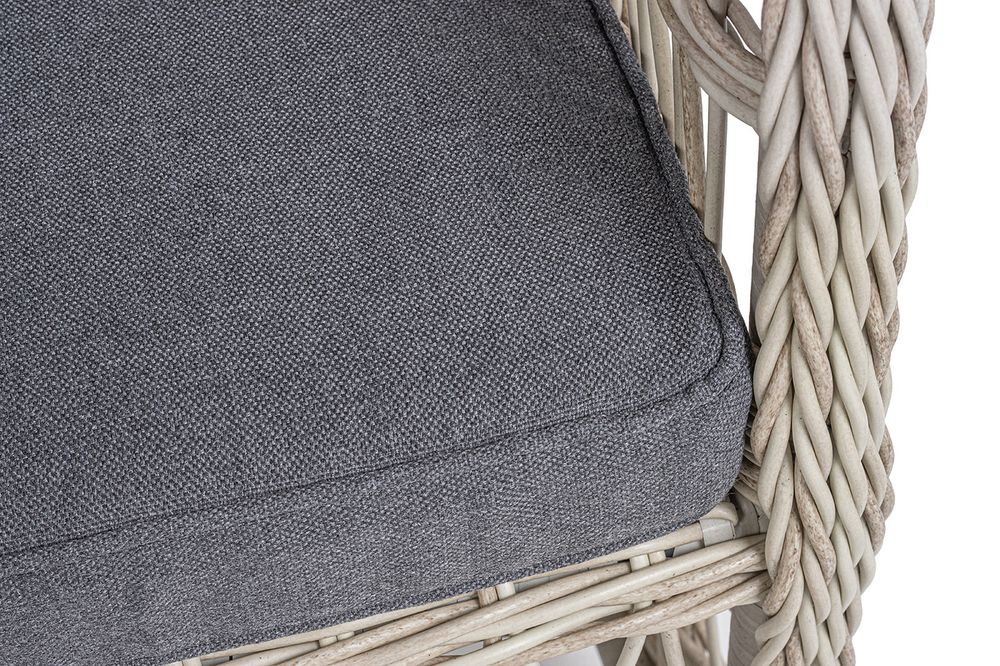 "Цесена" кресло плетеное из искусственного ротанга, цвет бежевый