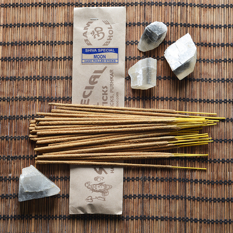 MOON индийские благовония-палочки (Shiva Special)