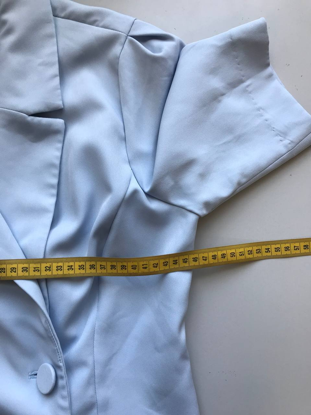 Платье-пиджак Zarina красивого оттенка, визуально на 48 размер