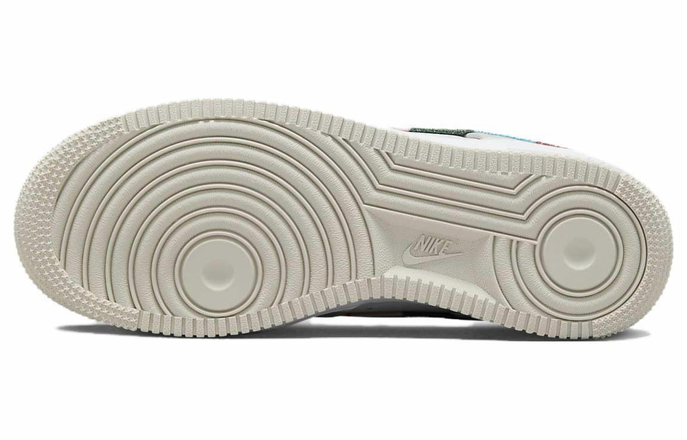 Кроссовки Nike Air Force 1 Low "All Petals United" (Женская размерная сетка)