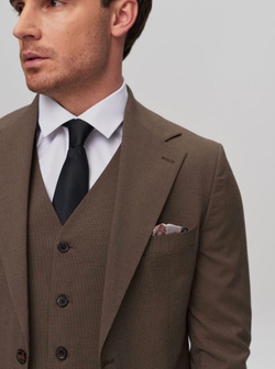 Мужской классический костюм (кофейный) В61
