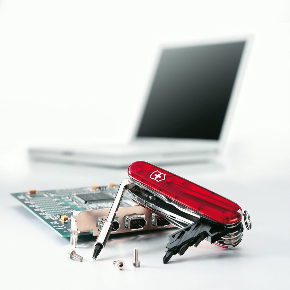 Нож перочинный Victorinox CyberTool 41 (1.7775.T) 91мм 41 функция красный
