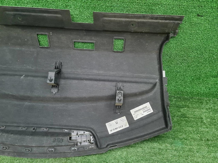 Полка багажника Mercedes E W213 (2016-2023)