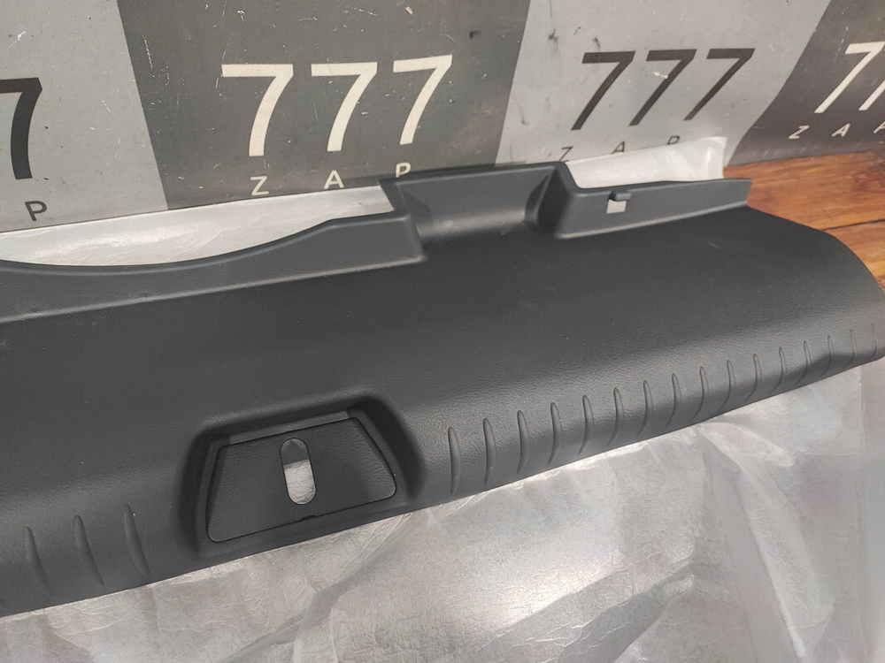 Обшивка багажника Honda Civic 8 (4D) 06-12 Новая Оригинал 84640SNAA01ZA