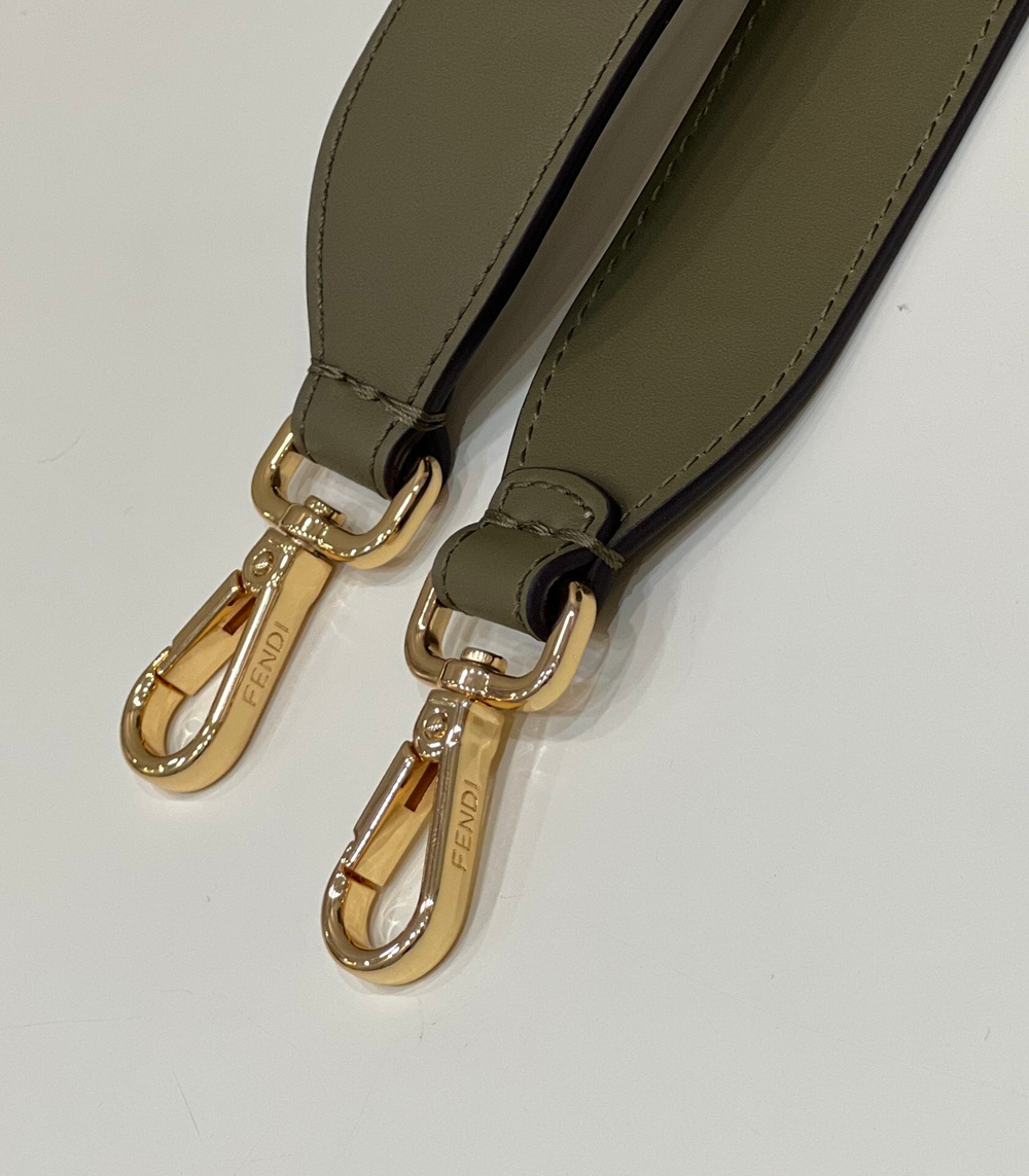 Fendi Sunshine Medium 35 cm