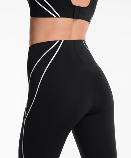 OYSHO Компрессионные легинсы Compressive длиной 65 см, черный