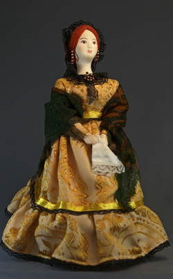 Кукла коллекционная "Купчиха в павлопосадской шали"