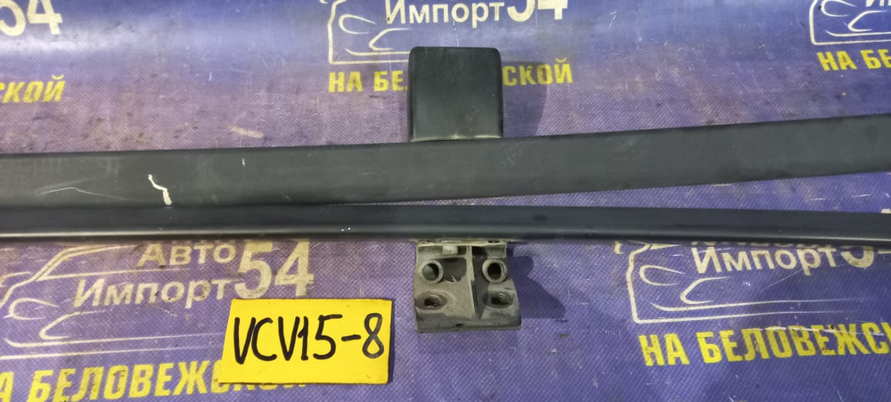 Рейлинг крыши правый TOYOTA SCEPTER 1994