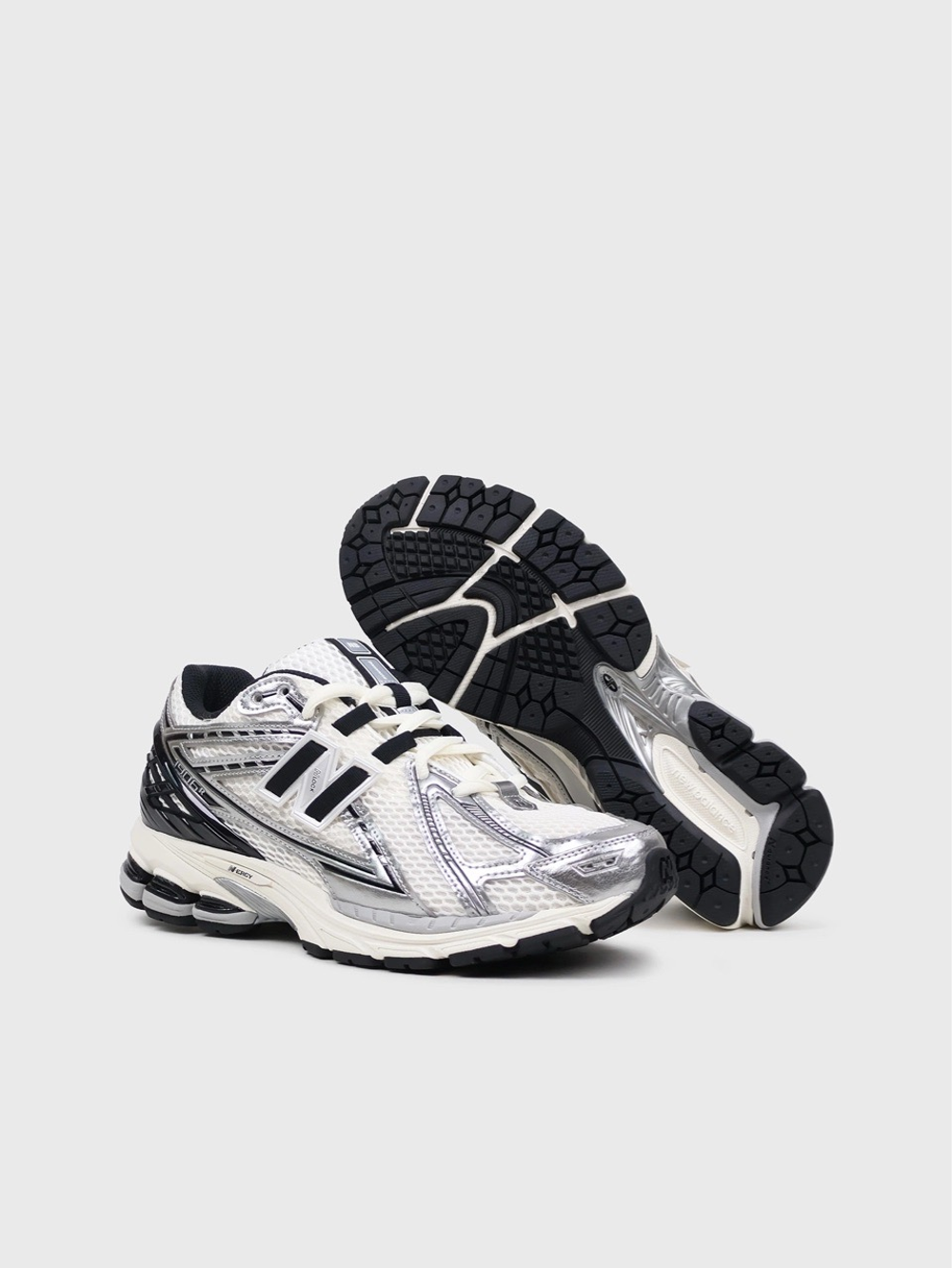 Кроссовки New Balance 1906R Silver Mettalic White