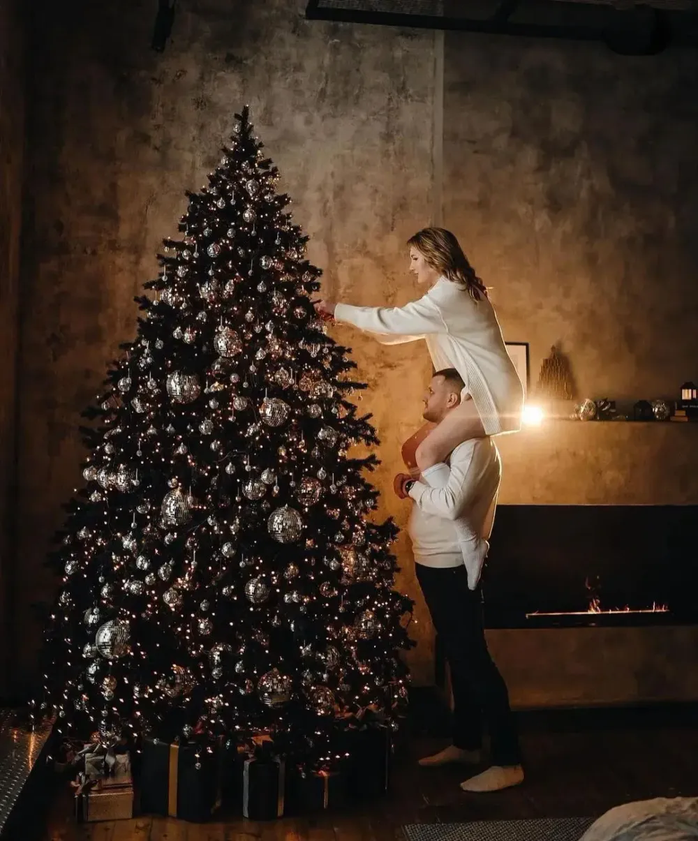 Черная литая елка "Торжественная"