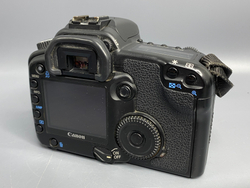 Canon EOS 30D