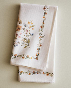 ZARA HOME САЛФЕТКА С ЦВЕТОЧНЫМ ПРИНТОМ (НАБОР ИЗ 2 ШТ.), ЗЕЛЕНЫЙ