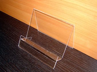 Подставка для планшета или смартфона ширина 150 мм