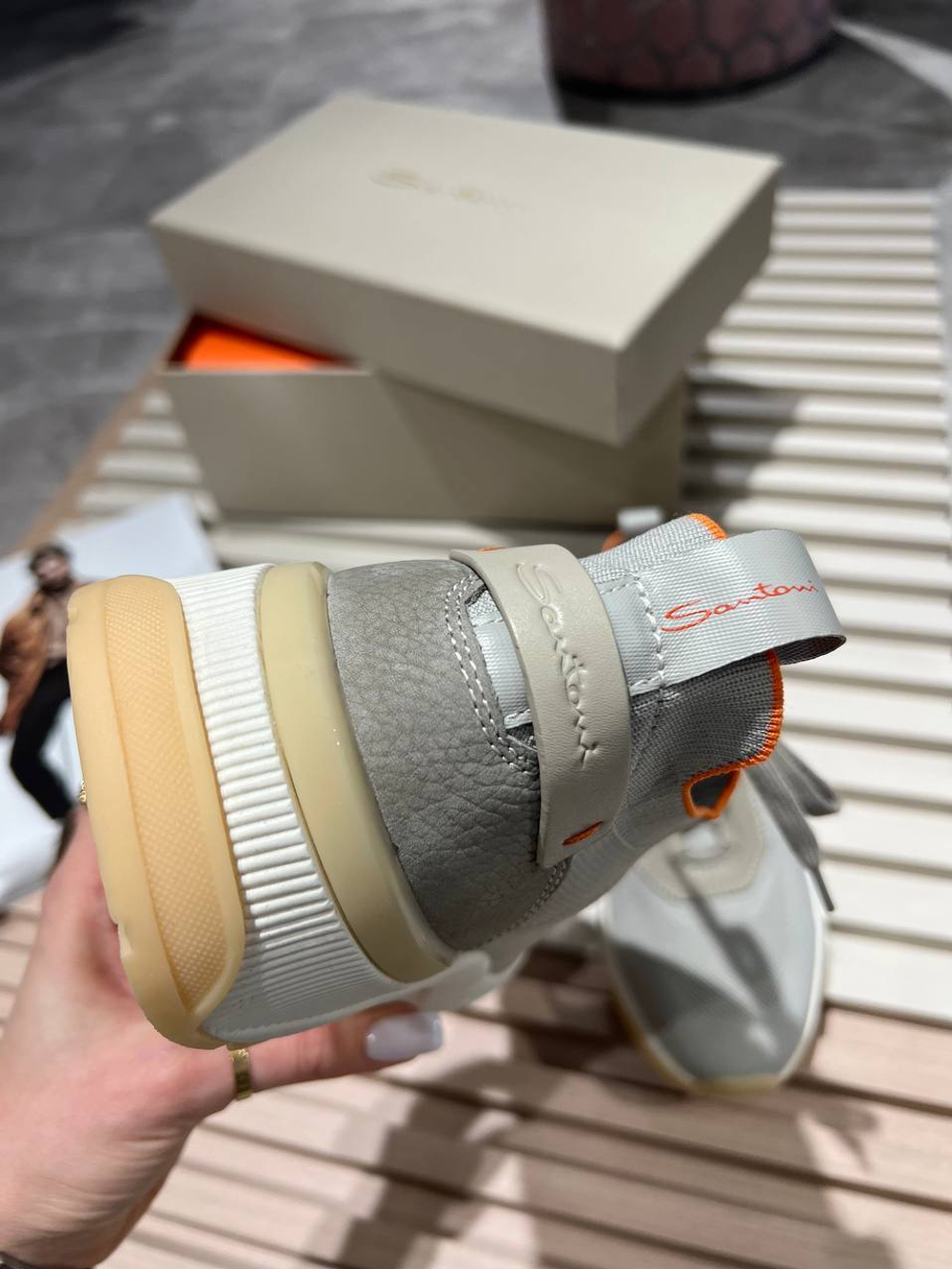 Кроссовки Santoni