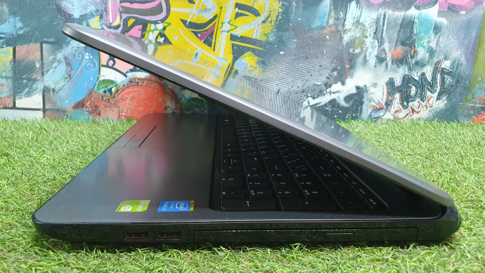 Ноутбук HP i3/4 Gb/820M 2 Gb