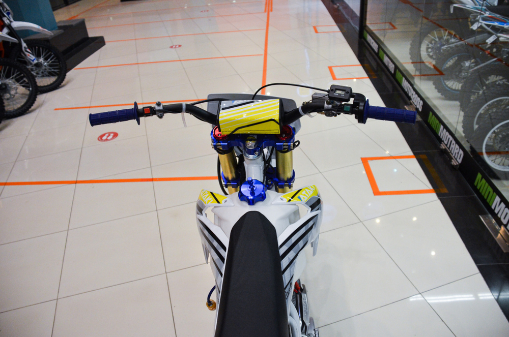 Мотоцикл ATAKI DR 250 (4T 172FMM) Enduro