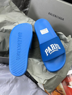 Шлепанцы Balenciaga
