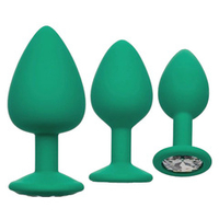 Набор из трёх зеленых анальных пробок с кристаллом 6,25, 7,5 и 9см California Exotic Novelties Cheeky Gems SE-0441-15-3
