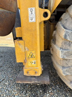 XCMG XC8* Экскаватор-погрузчик XC8-S2570  (Дизельный, 4,0 л, 100 л.с., АТ)