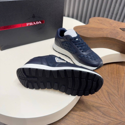 Кроссовки Prada