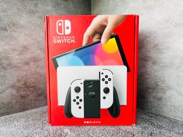 Nintendo Switch OLED (Новый, Белый) + Чип + 256GB