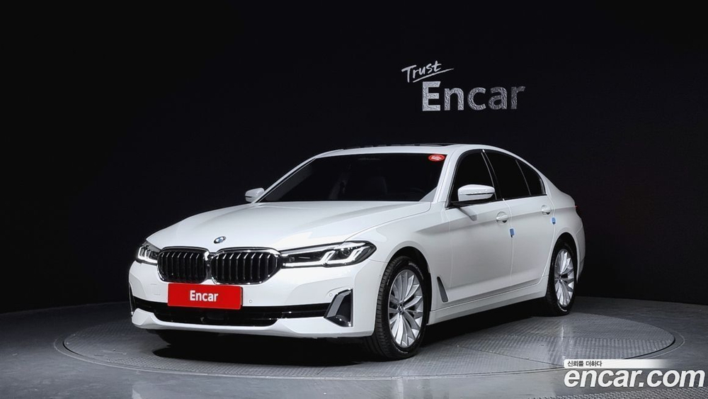 BMW 5 Series (G30) 523d xDrive Luxury (11.2022)