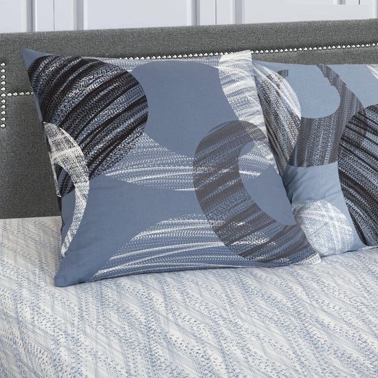 Полуторный с простынёй на резинке комплект постельного белья Сириус DE LUXE поплин наволочки 70x70 см