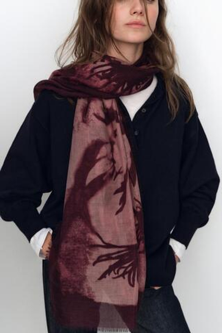 ZARA ПЛАТОК С ЦВЕТОЧНЫМ ПРИНТОМ, ЦВЕТ БУРГУНДСКОГО ВИНА