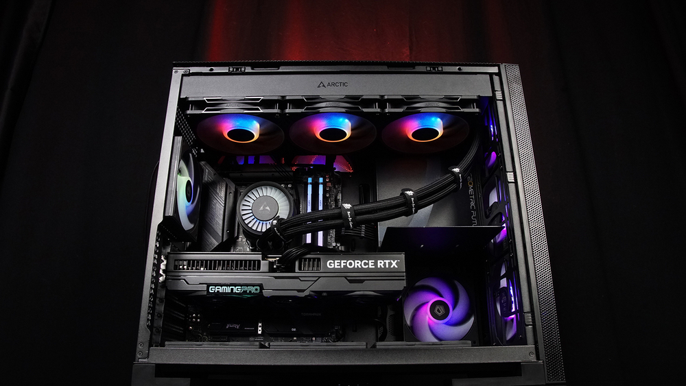 Ryzen 9 9950X + RTX 5070 Ti 16Gb