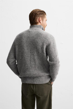 ZARA СВИТЕР ИЗ РЕЛЬЕФНОЙ ТКАНИ С ВОРОТНИКОМ НА МОЛНИИ, СЕРЫЙ
