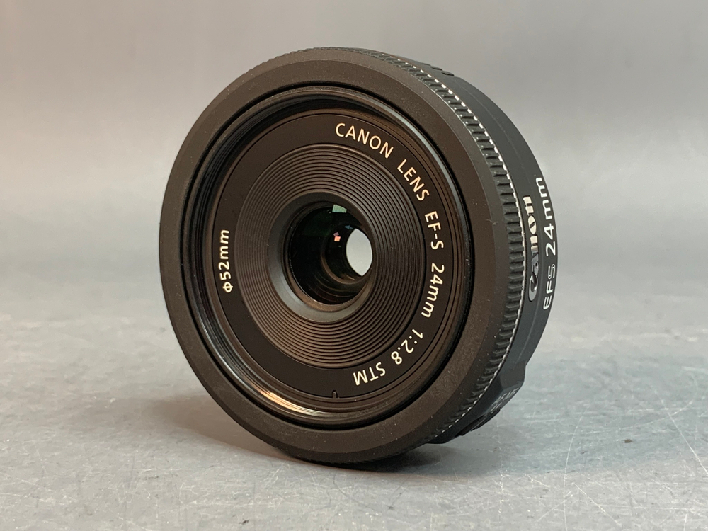 Canon EF-S 24mm 2.8 STM