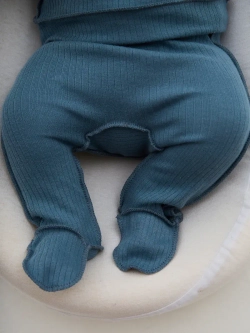 Костюм для новорожденного на выписку