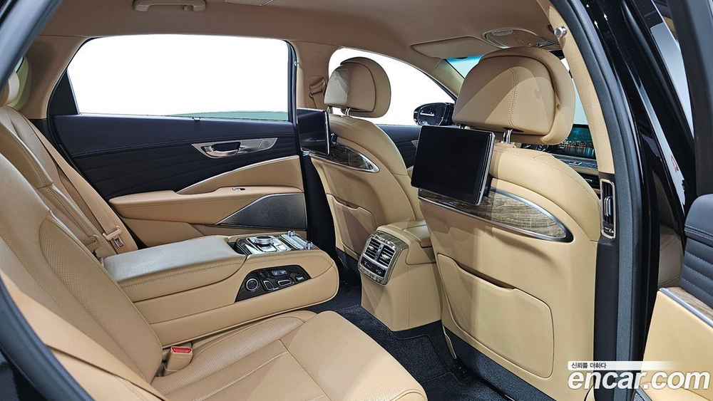 Kia The K9 (Quoris/K900) 3.3 GDI AWD (04.2021)
